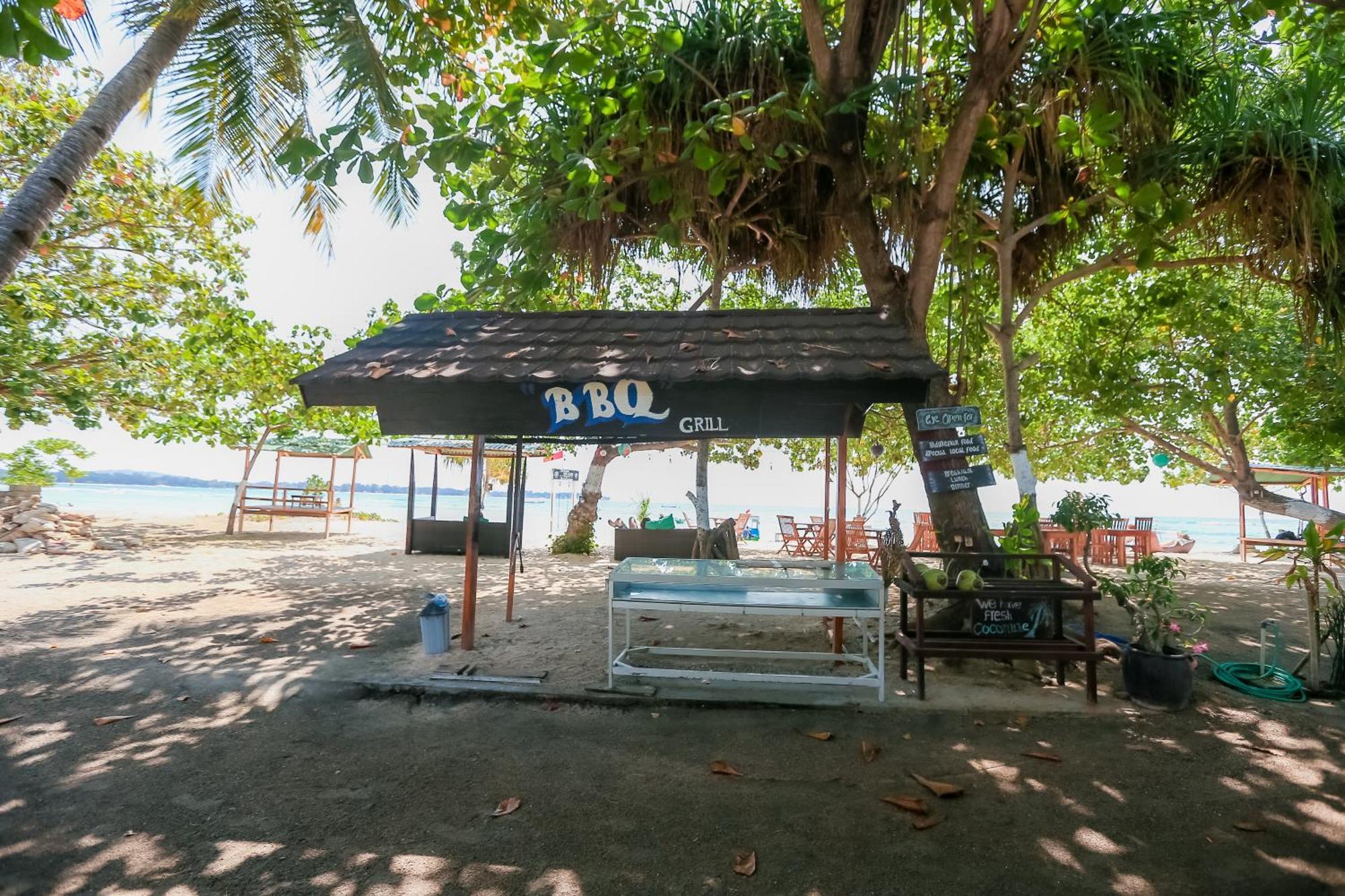 My Mate'S Place Hostel Gili Air - Not Gili T - Adults Only Exterior photo